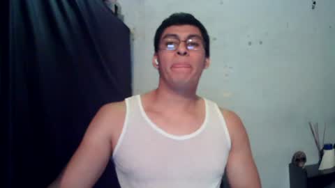 oomaurooo online show from July 9, 7:34 am