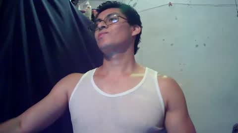 oomaurooo online show from August 6, 1:36 am