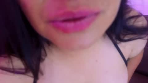 OPHELIA online show from April 18, 5:09 am