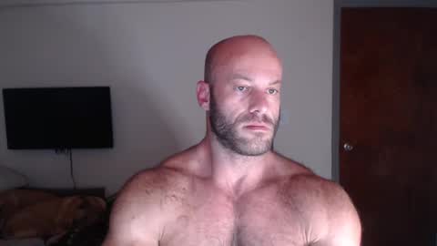 Snapshot of oregon87 chatting on October 12, 10:33 pm The Oregon Lumberjack online show from October 12, 10:33 pm