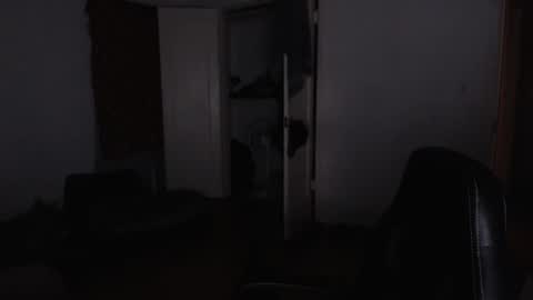 Snapshot of oregon87 chatting on February 24, 3:44 am The Oregon Lumberjack online show from February 24, 3:44 am