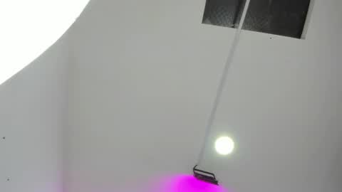 Miss Guzman  online show from March 8, 12:09 pm