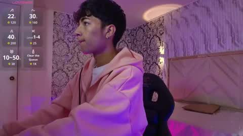 osamu_tay online show from February 23, 11:34 am