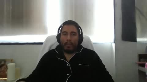 oscaryn_martell online show from September 21, 4:00 pm