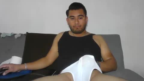 oskregal online show from December 23, 9:29 pm