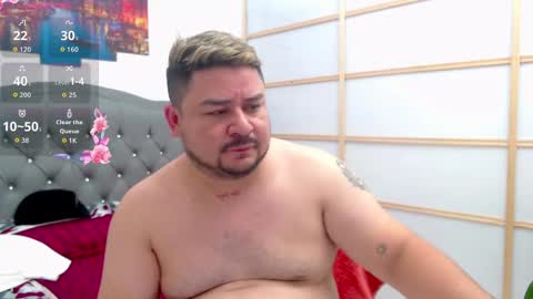 Snapshot of oso_gael chatting on September 9, 5:57 pm Bear Gael online show from September 9, 5:57 pm