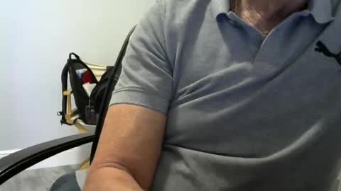 Ossi online show from October 27, 9:04 pm