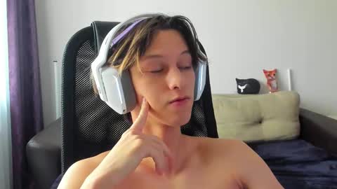 Ostin online show from October 23, 4:03 am