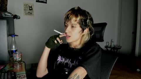 Otto 3 online show from April 17, 7:00 am