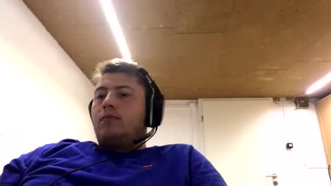 outflayd online show from October 23, 12:39 pm