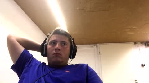 outflayd online show from October 22, 12:07 pm