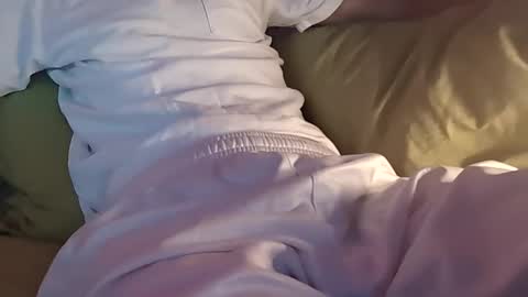 Snapshot of ovi47 chatting on October 5, 10:34 am ovi47 online show from October 5, 10:34 am