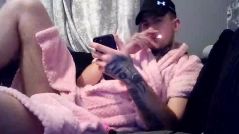 Owen kayz online show from February 25, 11:37 pm