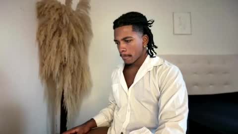 Owen online show from April 28, 10:36 pm