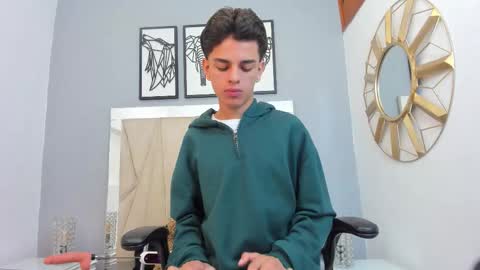 Owen Johnson online show from October 21, 12:21 pm