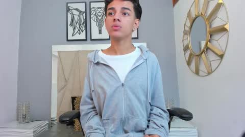 Snapshot of owen__johnson chatting on October 20, 11:48 am Owen Johnson online show from October 20, 11:48 am
