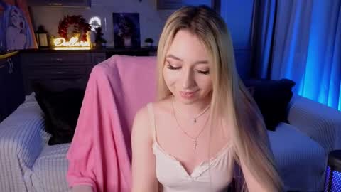 Gretta online show from November 15, 7:15 pm