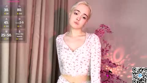 Oxcy online show from April 24, 5:31 am