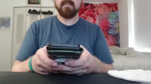 Snapshot of pabighunk chatting on October 18, 7:07 pm pabighunk online show from October 18, 7:07 pm