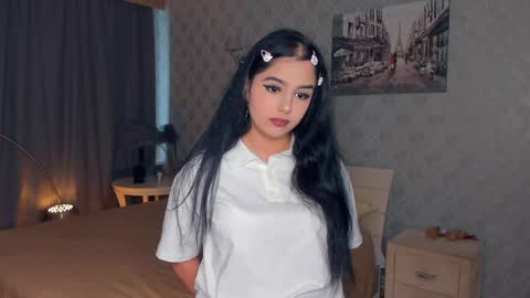 Page online show from April 8, 1:25 pm