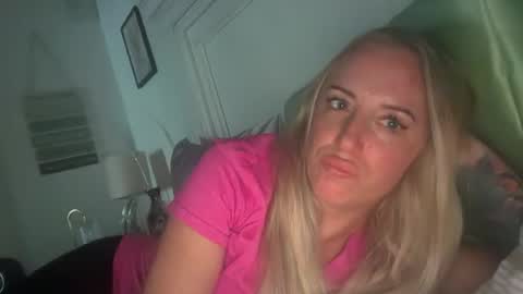 paige32323 online show from August 9, 3:39 pm