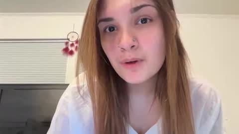 paigeeecc online show from December 19, 4:19 am