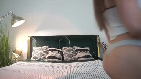 Paige online show from June 25, 6:07 am
