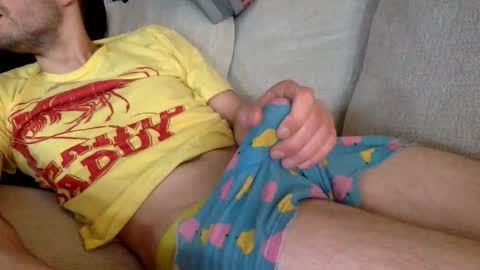 paintdude424 online show from November 21, 5:00 pm