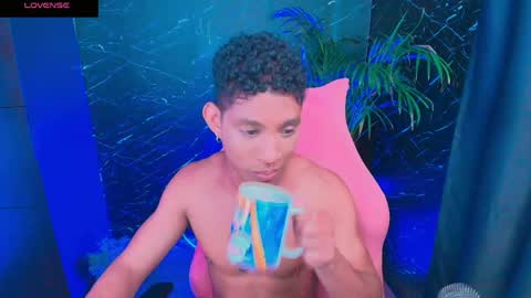 Palo Santo online show from February 23, 7:05 pm