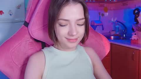 Pam online show from July 7, 6:12 pm
