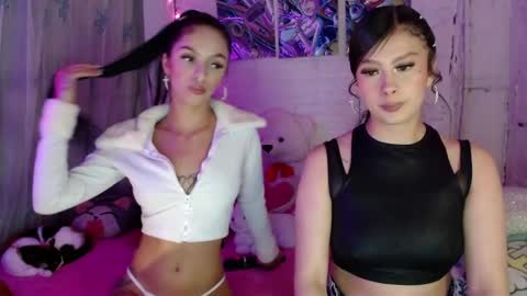 Pamela Reyess online show from February 13, 7:55 am