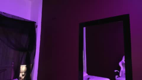  P A M  online show from November 13, 4:26 am