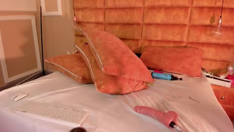 pamelamendez_1 online show from February 26, 6:50 am