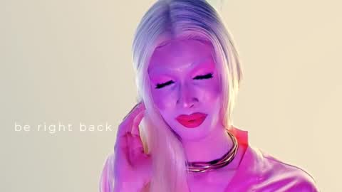 Pamelamy online show from November 26, 6:15 pm