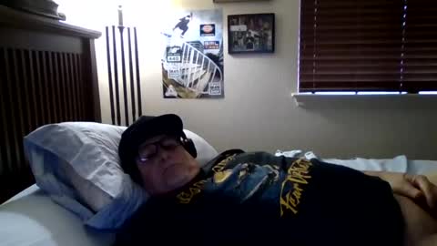 panos online show from July 14, 6:13 pm