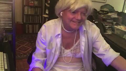 Pantyvioletlace online show from February 23, 6:59 am