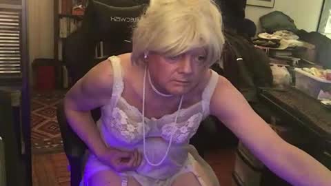 Pantyvioletlace online show from March 19, 5:24 am