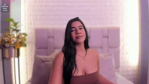 P A O L A  online show from December 16, 12:11 pm