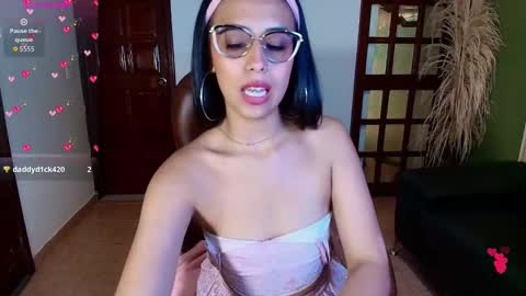 Paola Turner online show from September 16, 2:20 pm