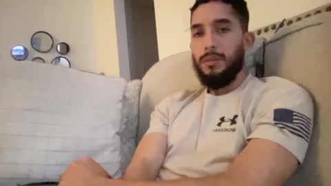 Snapshot of papicubano_guapo23cm chatting on October 16, 4:45 am papicubano_guapo23cm online show from October 16, 4:45 am