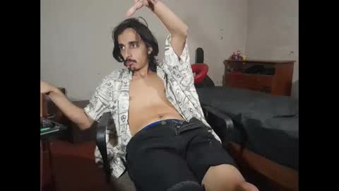 Lau online show from December 9, 2:34 am