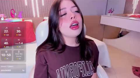 Amy and my doll online show from December 20, 4:19 am