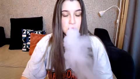 paradisexparadisex online show from December 19, 11:27 am