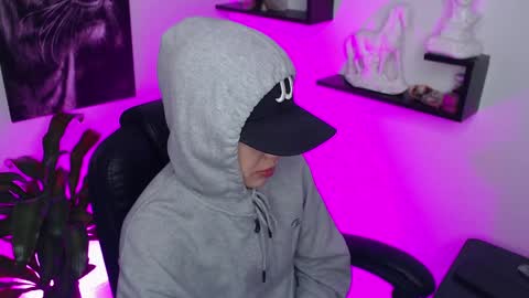 Paris D angelo online show from March 1, 1:21 am