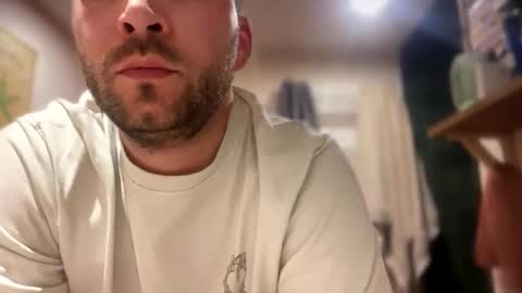 passifhot3 online show from February 11, 8:12 pm