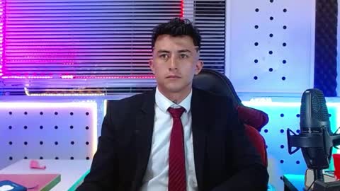 Darko0717  online show from June 3, 3:50 pm
