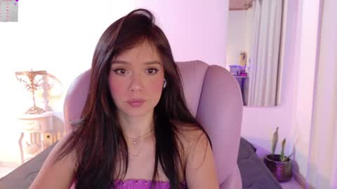 Sofa online show from April 6, 4:32 am