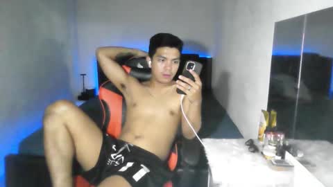 MrBigPaul online show from April 17, 7:22 am