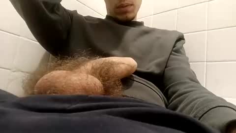 paul_girthy online show from December 9, 4:37 pm