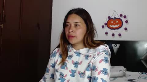 PAULA online show from November 14, 4:47 am